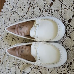 Avon cushion walk shoes